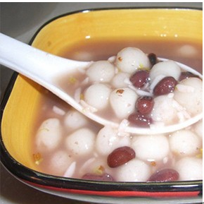E:\雨打排行\排行榜類\雨打榜外榜排行整理\2014美食排行榜\圖片\合肥美食排行榜\4、混湯酒釀元宵.JPG